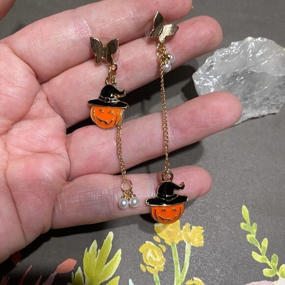 Halloween Skull and Pumpkin Fashion Earrings Bundle - Picture 4 of 4